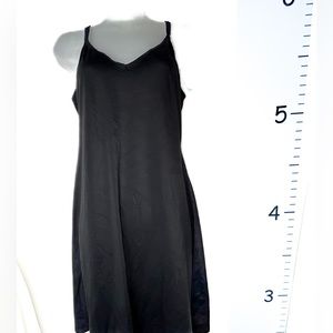 Vanity Fair‎ Black Slip Lingerie NWT 38/44